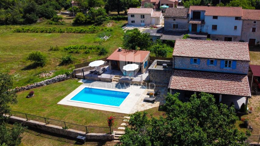 Poreč, Umgebung, istrisches Steinhaus in ruhiger Lage!