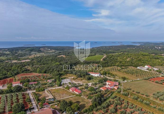 Rovinj, OPPORTUNITY! Land with a view of the sea