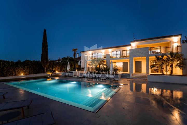 Poreč, an imposing villa, an oasis of luxury!