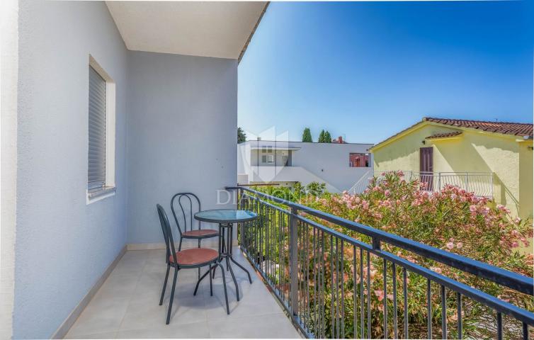 Medulin, kuća blizu mora s tri apartmana
