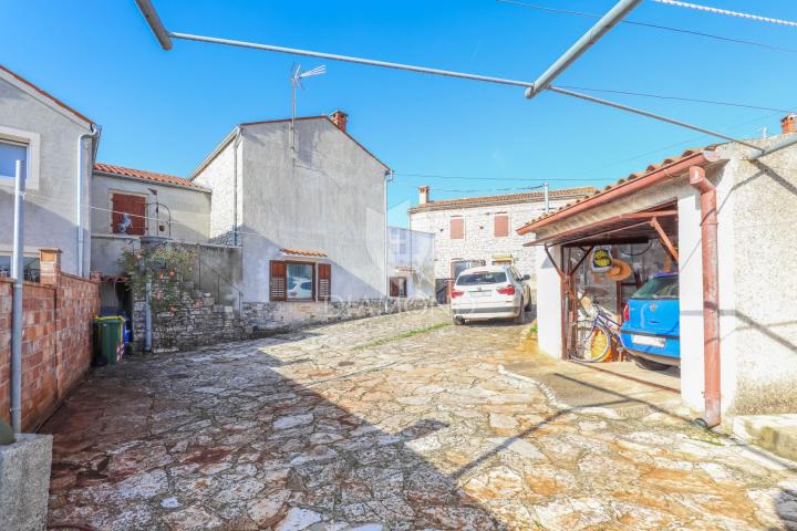 Rovinj, okolica, vrlo dobra kuća blizu centra mjesta