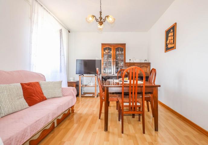 Rovinj, okolica, vrlo dobra kuća blizu centra mjesta