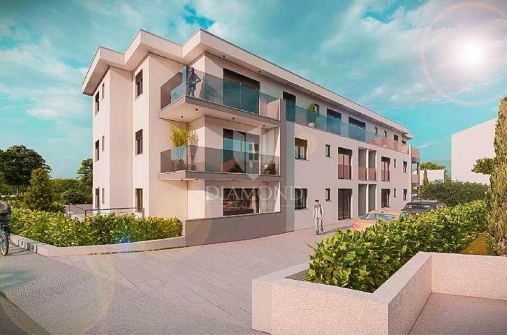 GELEGENHEIT! Studio-Apartment in einem neuen Gebäude 600 m vom Meer entfernt, Štinjan!