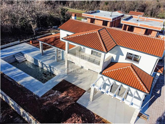 Poreč, attractive villa near the sea!