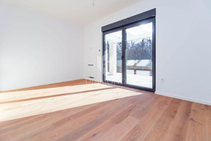 Poreč, attractive villa near the sea!