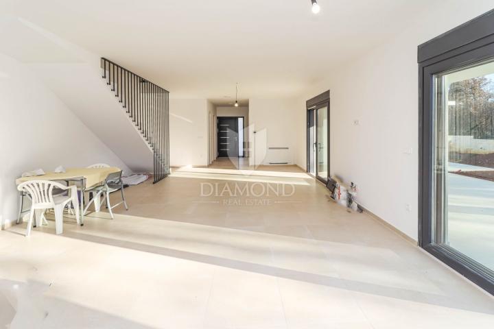 Poreč, attractive villa near the sea!
