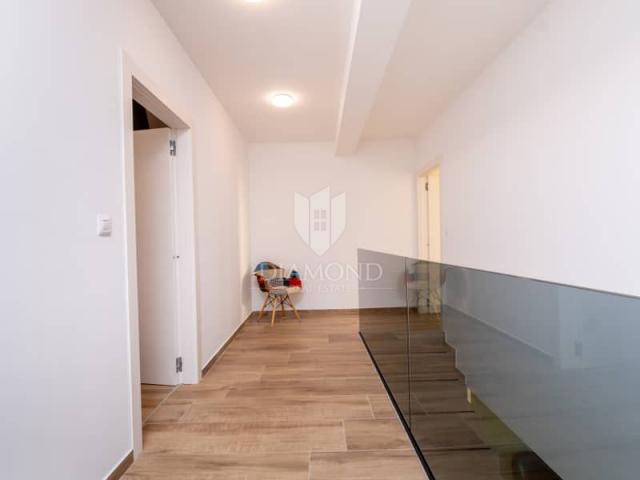 Haus Pula, 280m2