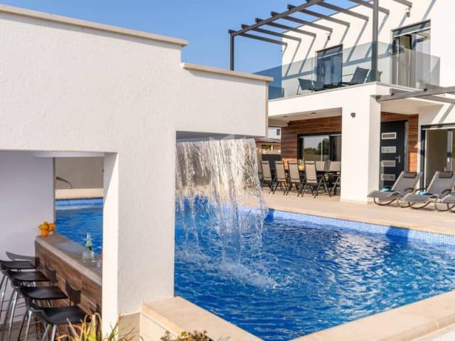 Haus Pula, 280m2