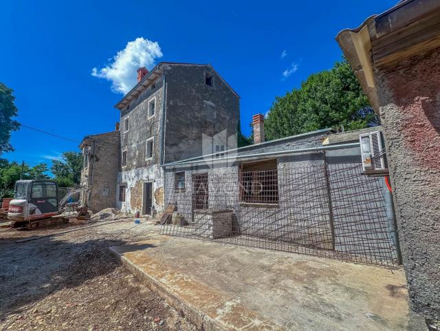 Krnica, tri objekta za renovaciju