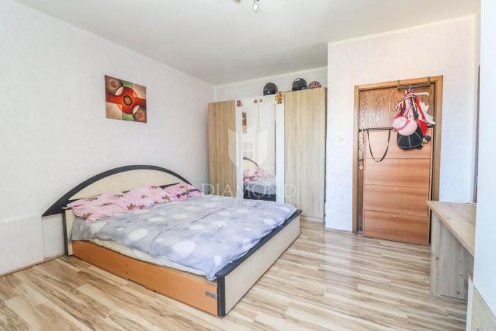 Dva stana sa potencijalom u blizini centra Pule