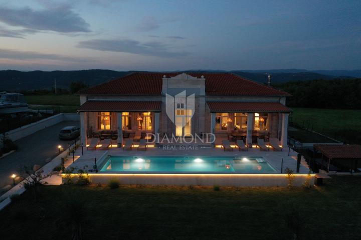 Poreč, Umgebung, Einzigartige Villa mit Pool