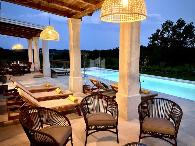 Poreč, Umgebung, Einzigartige Villa mit Pool