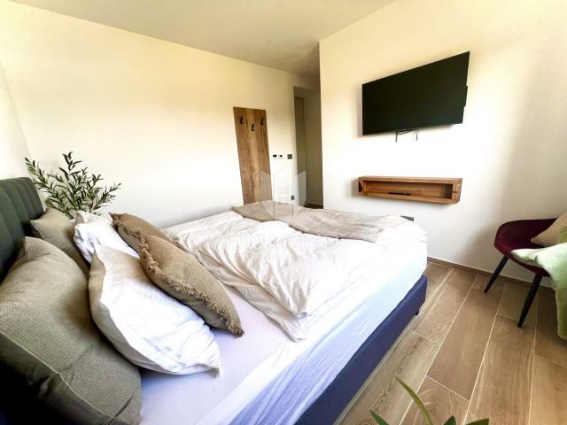 Poreč, Umgebung, Einzigartige Villa mit Pool