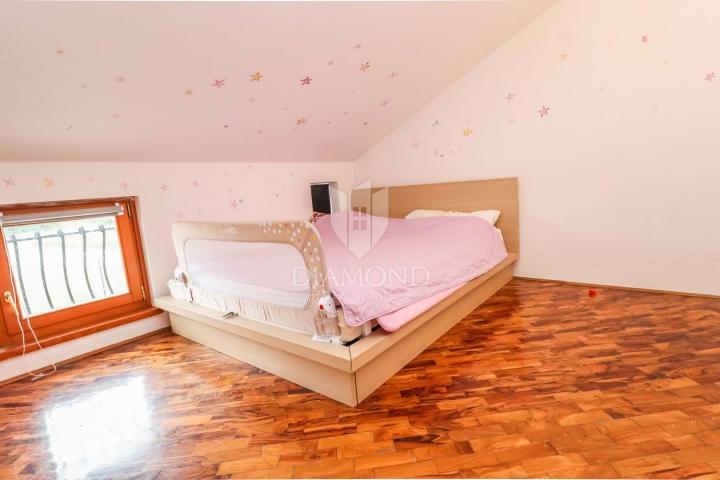 Poreč - Umgebung, Zwei-Zimmer-Wohnung in attraktiver Lage!