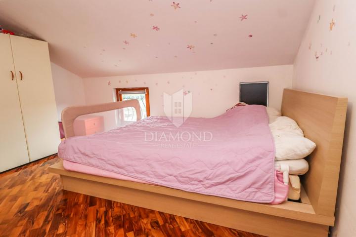 Poreč - Umgebung, Zwei-Zimmer-Wohnung in attraktiver Lage!