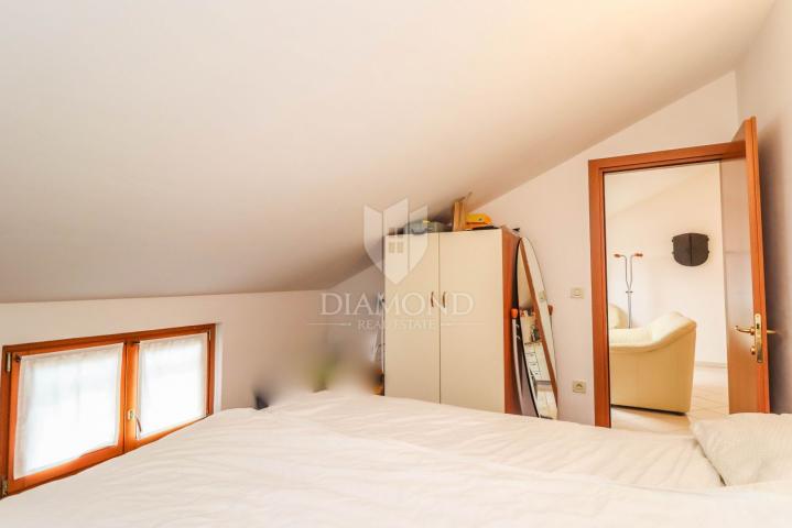 Poreč - Umgebung, Zwei-Zimmer-Wohnung in attraktiver Lage!