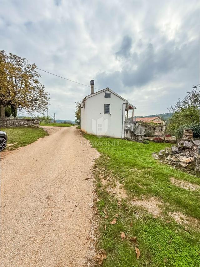 Oprtalj, kuća za renovaciju