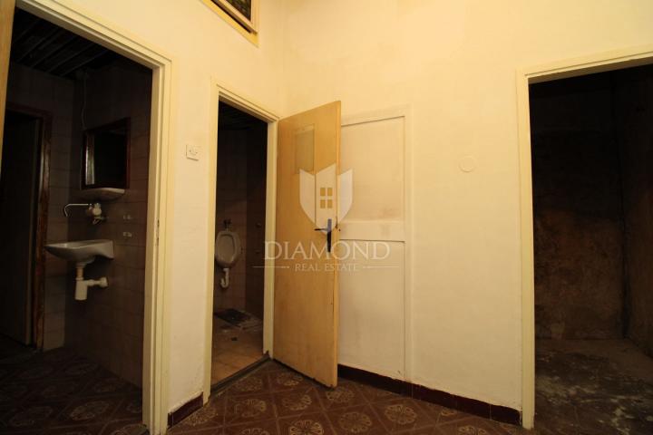 Office space Centar, Rijeka, 203,06m2