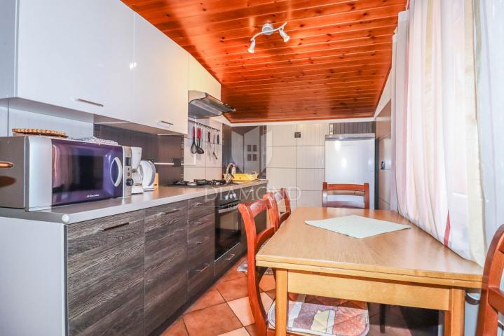Rovinj, house with multiple residential units for living or renting