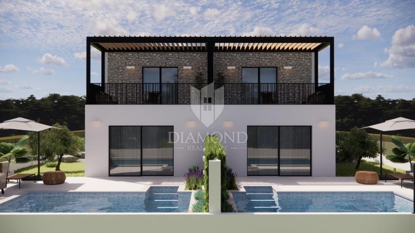 Savudrija, surroundings! Modern house with swimming pool!