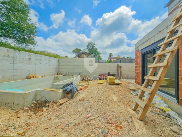 Savudrija, surroundings! Modern house with swimming pool!