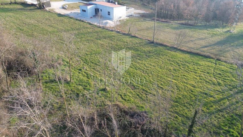 Žminj, surroundings, building land