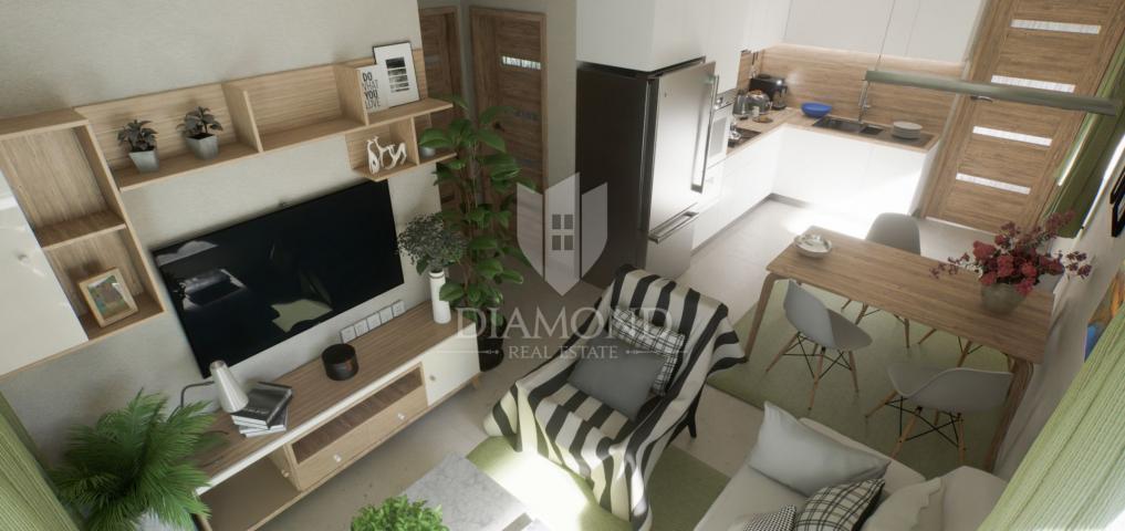 Poreč, Wohnung mit Dachterrasse und privatem Eingang