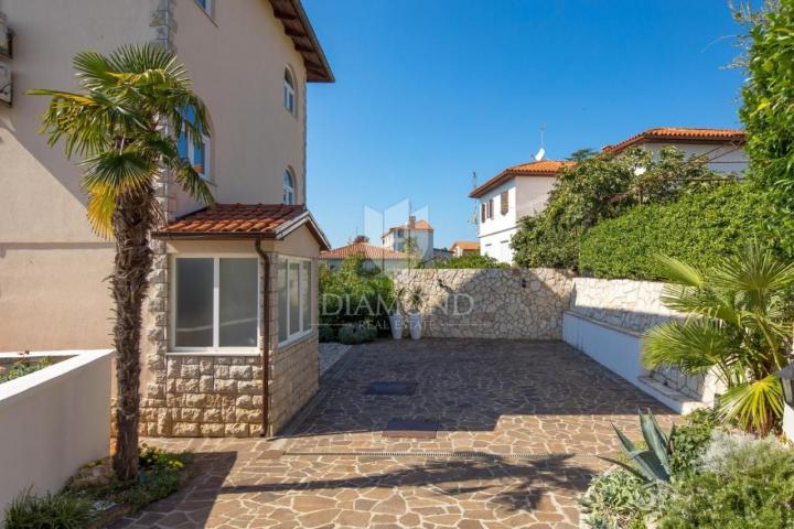 Istra, Umag, očaravajuća vila 1. red do mora