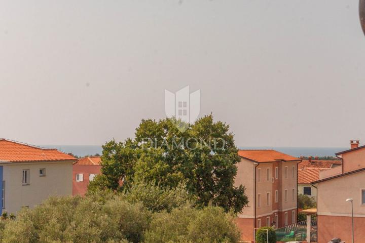 Novigrad, stan 134 m2 s predivnim pogledom na more!