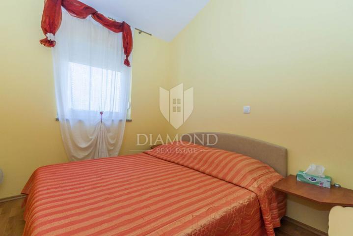 Novigrad, stan 134 m2 s predivnim pogledom na more!