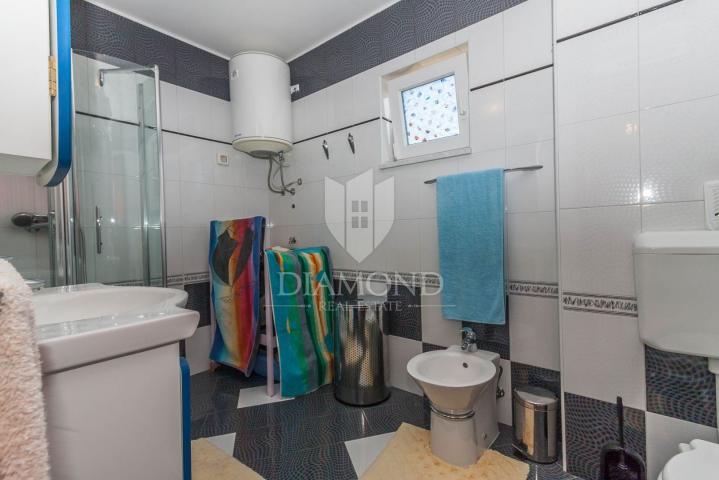 Novigrad, stan 134 m2 s predivnim pogledom na more!
