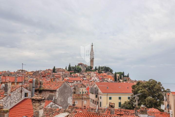 EXCLUSIVE! Rovinj, beautiful apartment with sea view!