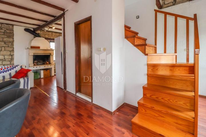EXCLUSIVE! Rovinj, beautiful apartment with sea view!