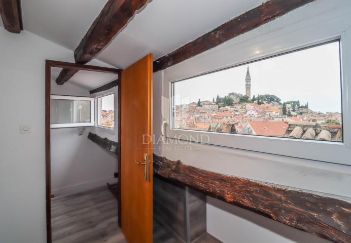 EXCLUSIVE! Rovinj, beautiful apartment with sea view!