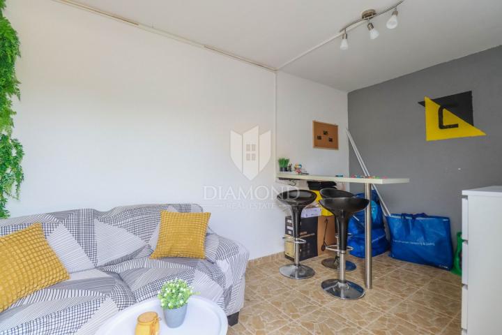 Rovinj, Umgebung, geräumige Familienwohnung in ruhiger Lage