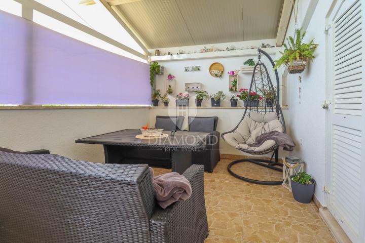 Rovinj, Umgebung, geräumige Familienwohnung in ruhiger Lage