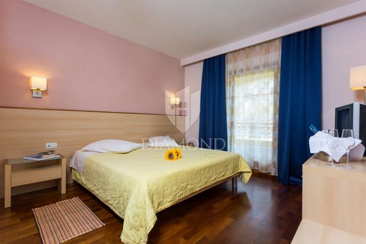 Novigrad, okolica, rustikalni restoran s apartmanima 