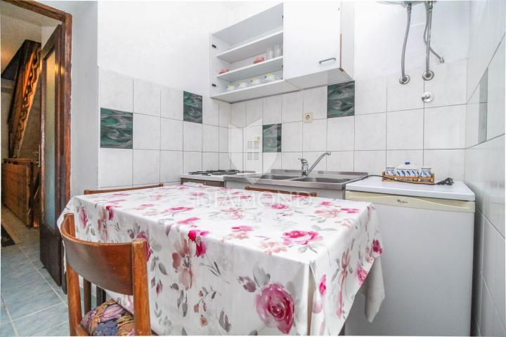 Istrian stone house in a quiet location near Umag