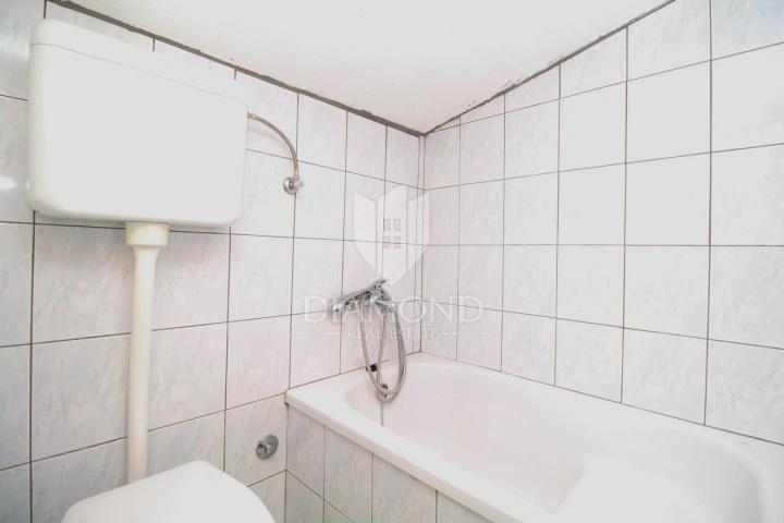 Istrian stone house in a quiet location near Umag