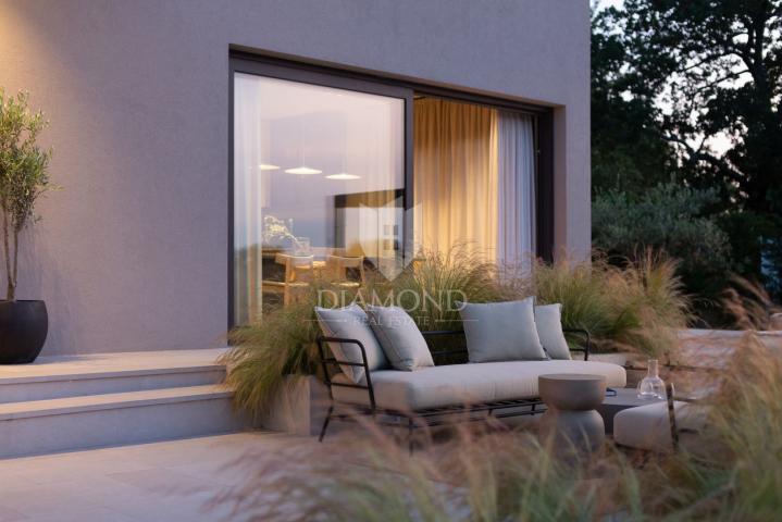 Poreč – surroundings: Dream villa in a peaceful location