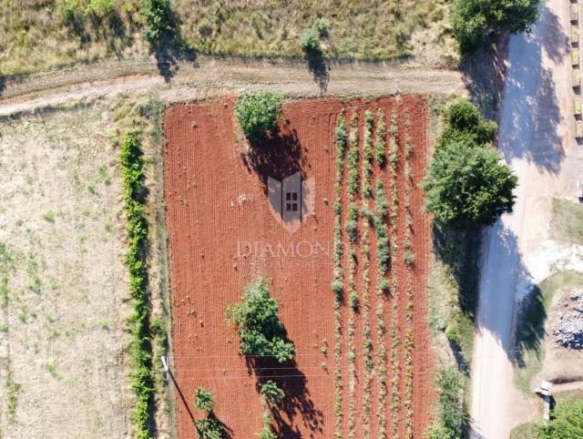 Poreč area – Plot with sea view