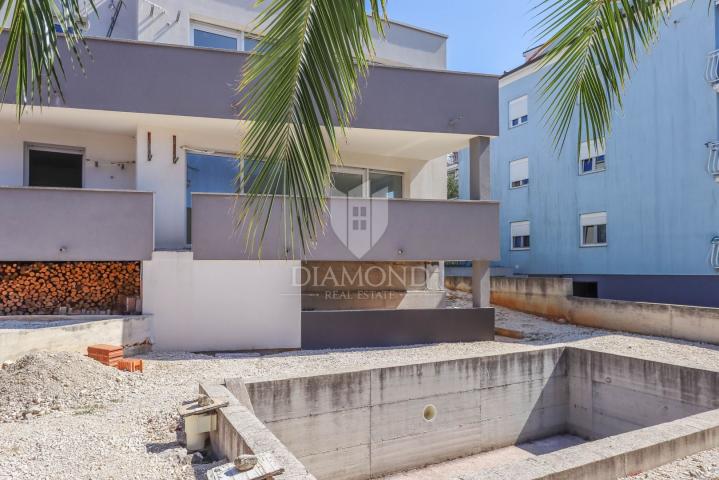 Rovinj! Nova kuća s bazenom na vrhunskoj lokaciji!