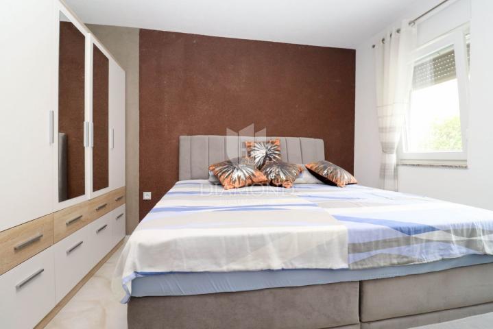 Geräumige Wohnung mit Garten, 3 Schlafzimmer – Medulin!