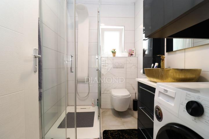 Geräumige Wohnung mit Garten, 3 Schlafzimmer – Medulin!