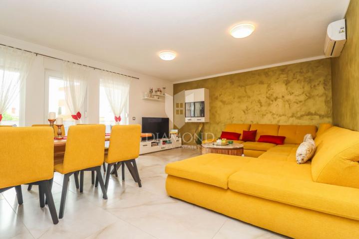 Geräumige Wohnung mit Garten, 3 Schlafzimmer – Medulin!