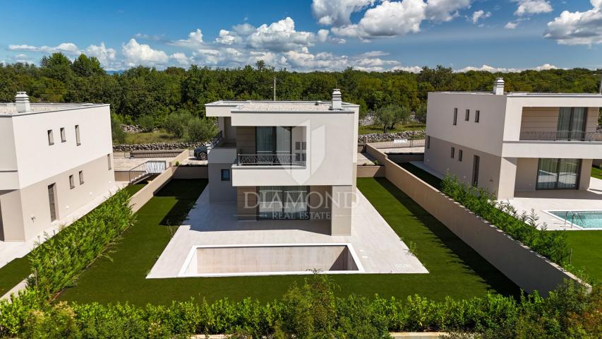 KRK - MODERNA VILLA S BAZENOM