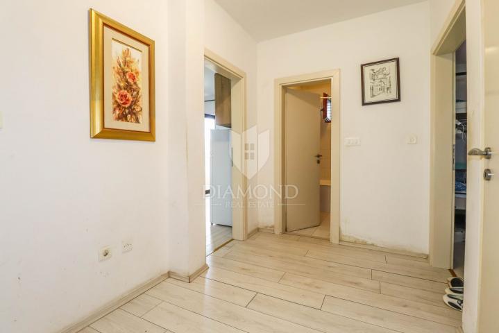 Apartment for renovation and studio near the center of Rovinj