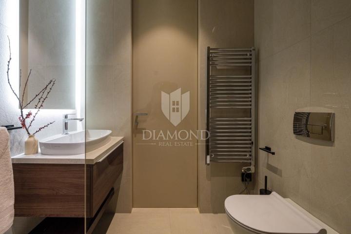 Poreč, Exclusive smart home villa with pool