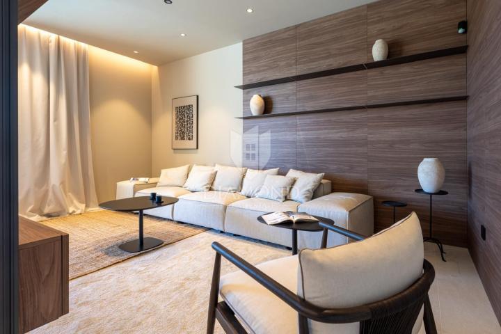 Poreč, Exklusive Smart-Home-Villa mit Pool