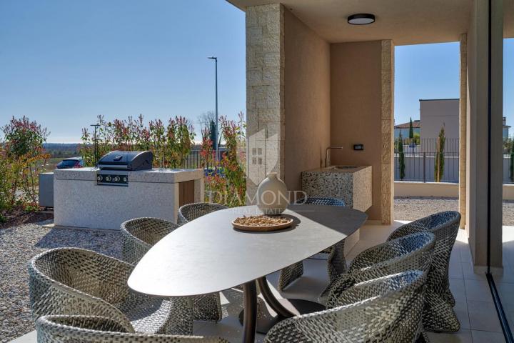 Poreč, Exklusive Smart-Home-Villa mit Pool